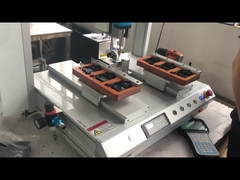 Schroefklemmachine voor het bureau 4 assen met 8000 schroeven