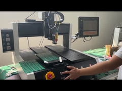 SMT-kleefmachine met twee tafels met PC- en CCD-systeem