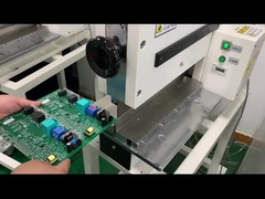 400 mm PCB V-snijmachine PCB-separator Maestro lineaire snijmachine