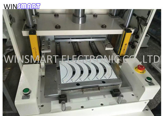 kopen Automatische Cilinder Gedreven van het de Machineponsen van PCB Depaneling Facultatieve Ton 8-30 online manufacture